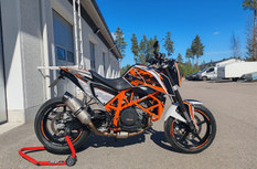KTM 690