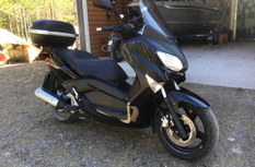 Yamaha X-MaX