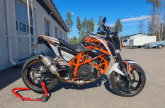 KTM 690