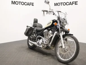 Suzuki VS