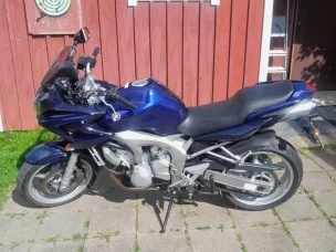 Yamaha FZ6-S
