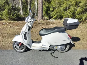 Vespa GTS