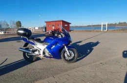 Yamaha FJR
