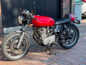 Yamaha SR