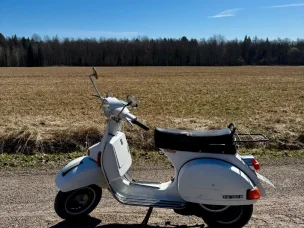 Vespa PX