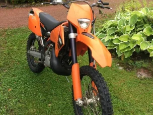 KTM 200
