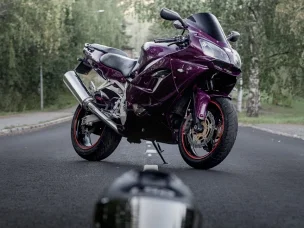 Kawasaki ZX-9R