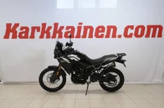 CFMOTO 450MT