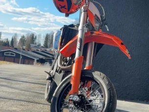 KTM 400