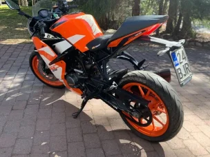 KTM RC