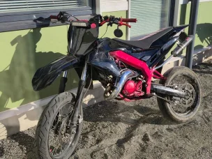 Aprilia SX
