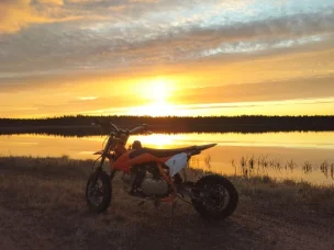 X-Motos Dirt Bike