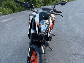 KTM 390