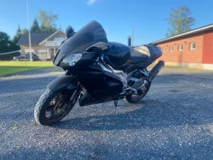 Aprilia RSV