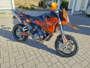 KTM 950