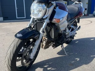 Suzuki GSR