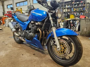 Kawasaki ZR-7