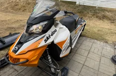 Ski-Doo Renegade