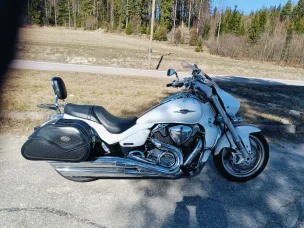 Suzuki VZR