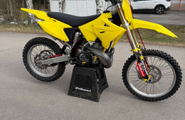 Suzuki RM