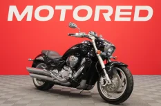 Suzuki Intruder