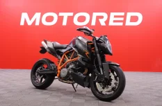 KTM 990