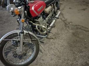 Suzuki GT