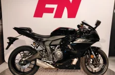Yamaha YZF-R7
