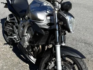 Yamaha FZ6