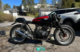 Suzuki GS