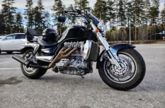 Triumph Rocket III