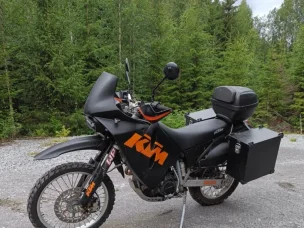 KTM 640