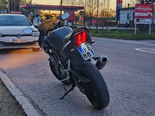 Suzuki SV