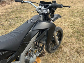 Aprilia SX
