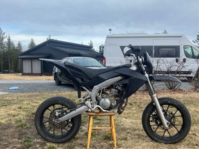 Aprilia SX
