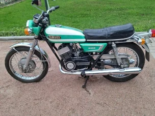 Yamaha Street