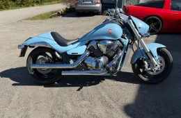 Suzuki Intruder