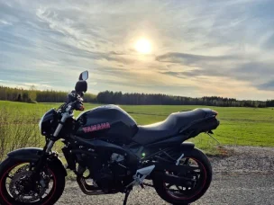 Yamaha FZ6