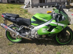 Kawasaki ZX-9R