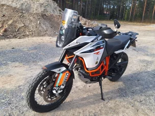 KTM 1090 R