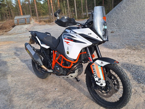KTM 1090 R