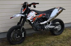 KTM 690
