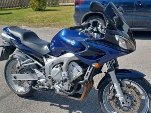 Yamaha FZ6-S