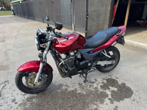Kawasaki ZR-7