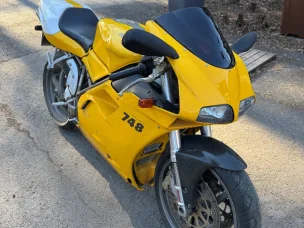 Ducati 748