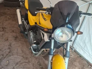 Kawasaki ER-5