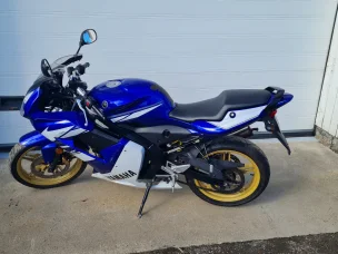 Yamaha TZR