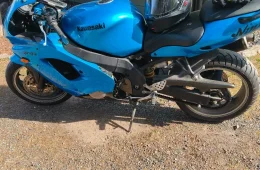 Kawasaki ZX-9R