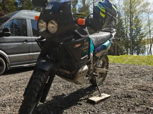 Honda XRV