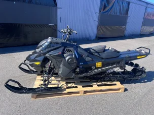 Ski-Doo Summit